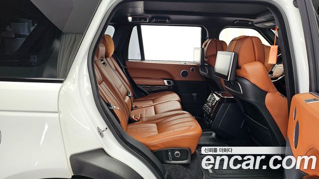 Land Rover Range Rover (IV) 5.0 SC AB LWB 2017 — фото 12