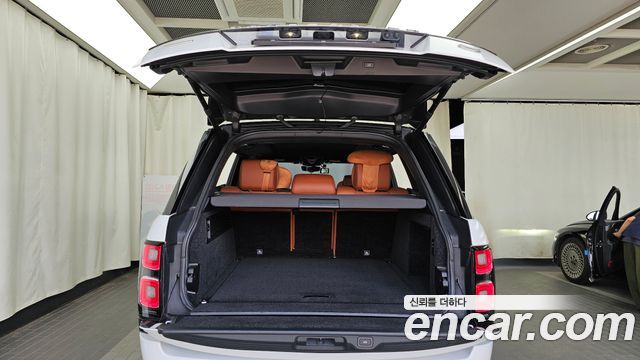 Land Rover Range Rover (IV) 5.0 SC AB LWB 2017 — фото 20