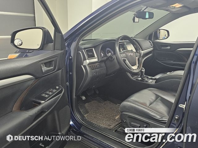 Toyota Highlander Limited 2014 — фото 15