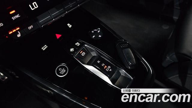 Audi Q4 e-tron (F4) 40 Premium Sportback 2022 — фото 9