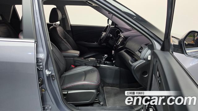 KG Mobility (SsangYong) Tivoli Air 1.6 IX 2WD 2019 — фото 11