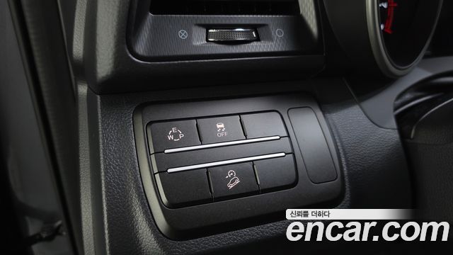 KG Mobility (SsangYong) Tivoli Air 1.6 IX 2WD 2019 — фото 20