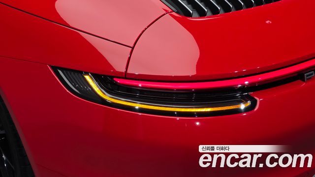 Porsche 911 (992) Carrera 4 Cabriolet 2024 — фото 23