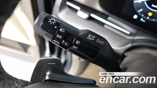 Kia Carnival (IV) Gasoline 4-Seater Hi-Limousine (Special) 2023 — фото 27
