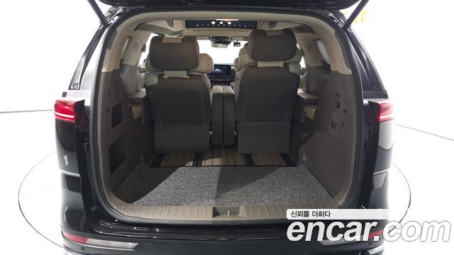 Kia Carnival (IV) Gasoline 4-Seater Hi-Limousine (Special) 2023 — фото 34