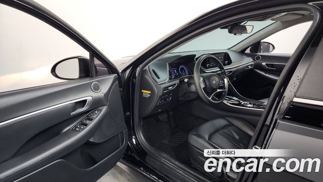 Hyundai Sonata (DN8) 2.0 LPG(rental car) Style 2020 — фото 10