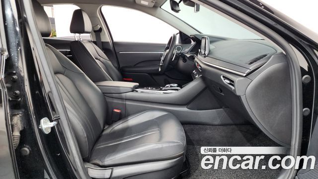Hyundai Sonata (DN8) 2.0 LPG(rental car) Style 2020 — фото 11