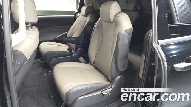 Kia Carnival (IV) Gasoline 9-Seater Noblesse 2026 — фото 11