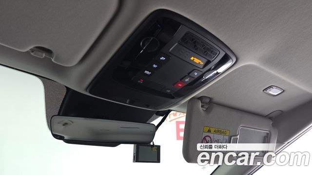 Kia Carnival (IV) Gasoline 9-Seater Noblesse 2026 — фото 18