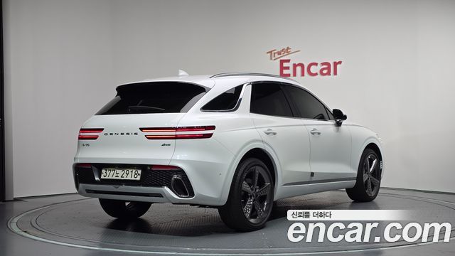 Genesis GV70 2.5T Gasoline AWD 2022 — фото 2