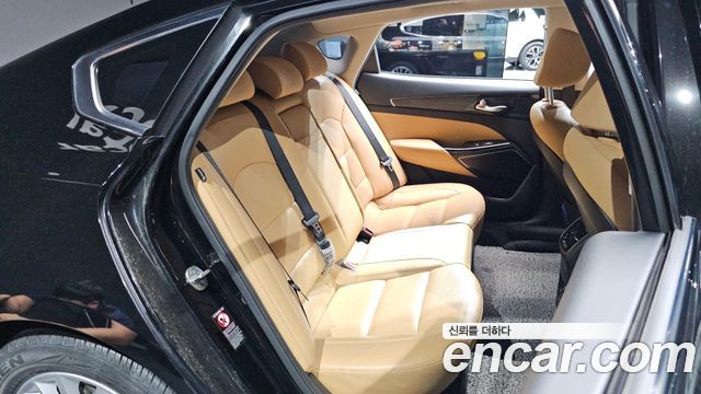 Kia K7 Premier 2.5 GDI Prestige 2020 — фото 11