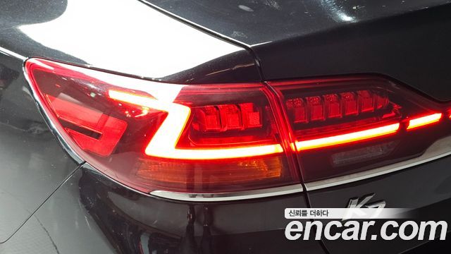 Kia K7 Premier 2.5 GDI Prestige 2020 — фото 23