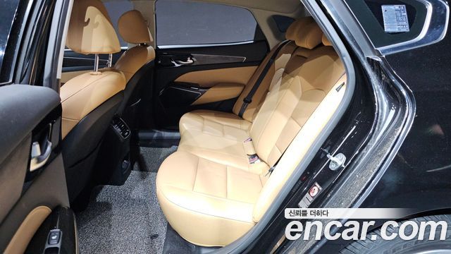Kia K7 Premier 2.5 GDI Prestige 2020 — фото 26