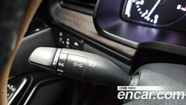 Kia K7 Premier 2.5 GDI Prestige 2020 — фото 31
