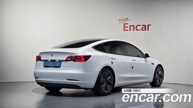 Tesla Model 3 Long Range AWD 2021 — фото 2
