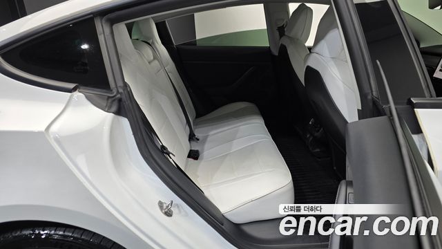 Tesla Model 3 Long Range AWD 2021 — фото 15