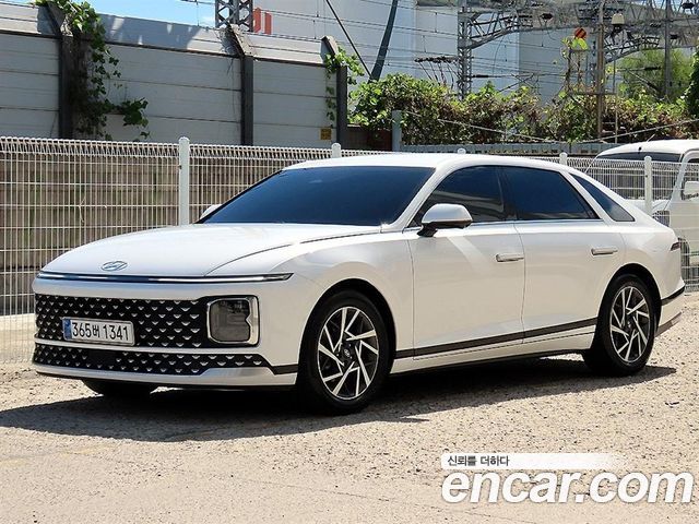 Hyundai Grandeur (GN7) 2,5 Gasoline 2WD Exclusive 2023 — фото 2