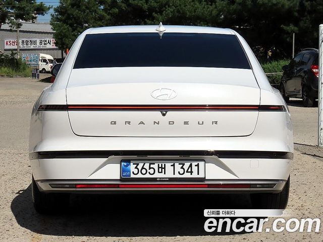 Hyundai Grandeur (GN7) 2,5 Gasoline 2WD Exclusive 2023 — фото 4