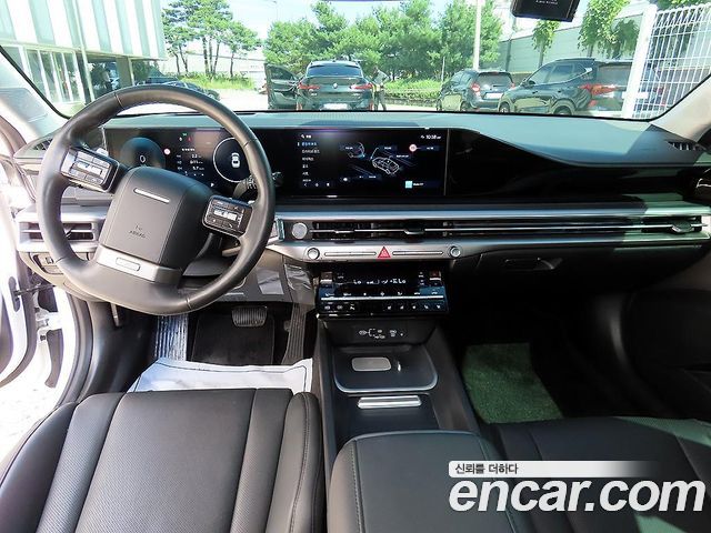 Hyundai Grandeur (GN7) 2,5 Gasoline 2WD Exclusive 2023 — фото 7