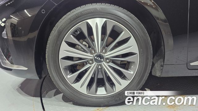 Kia K8 Hybrid Noblesse 2023 — фото 5