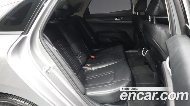 Kia K5 Hybrid (III) Prestige 2023 — фото 12