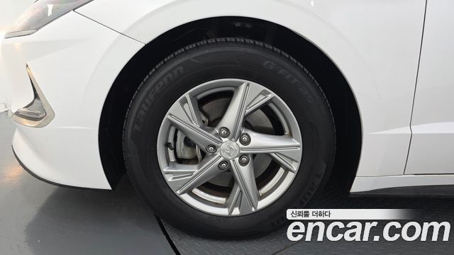Hyundai Sonata (DN8) 2.0 LPG(rental car) Style 2020 — фото 5