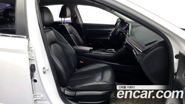 Hyundai Sonata (DN8) 2.0 LPG(rental car) Style 2020 — фото 11