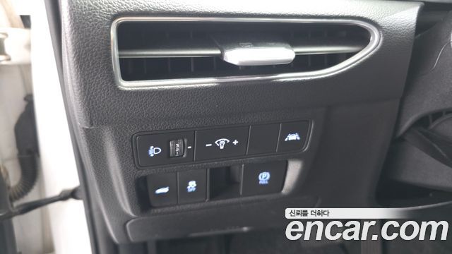 Hyundai Sonata (DN8) 2.0 LPG(rental car) Style 2020 — фото 18