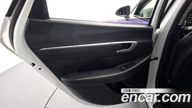 Hyundai Sonata (DN8) 2.0 LPG(rental car) Style 2020 — фото 25