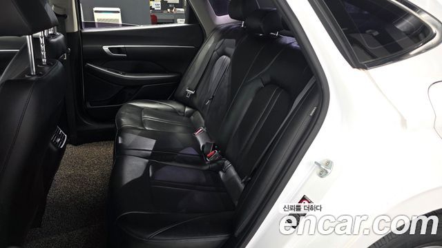 Hyundai Sonata (DN8) 2.0 LPG(rental car) Style 2020 — фото 26