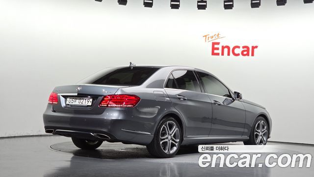 Mercedes-Benz E-Class (W212) E250 BlueTec 4MATIC AV 2016 — фото 2