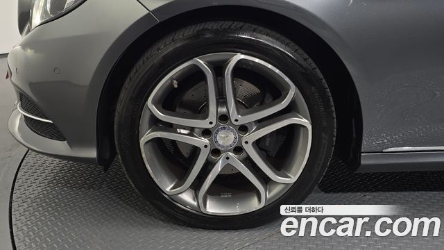 Mercedes-Benz E-Class (W212) E250 BlueTec 4MATIC AV 2016 — фото 5