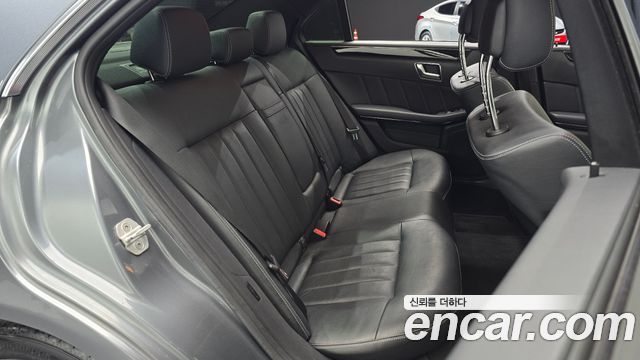 Mercedes-Benz E-Class (W212) E250 BlueTec 4MATIC AV 2016 — фото 15