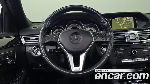 Mercedes-Benz E-Class (W212) E250 BlueTec 4MATIC AV 2016 — фото 18