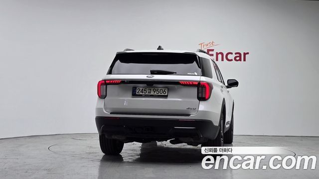Ford Explorer (VI) 2.3 ST-Line 4WD 2025 — фото 4