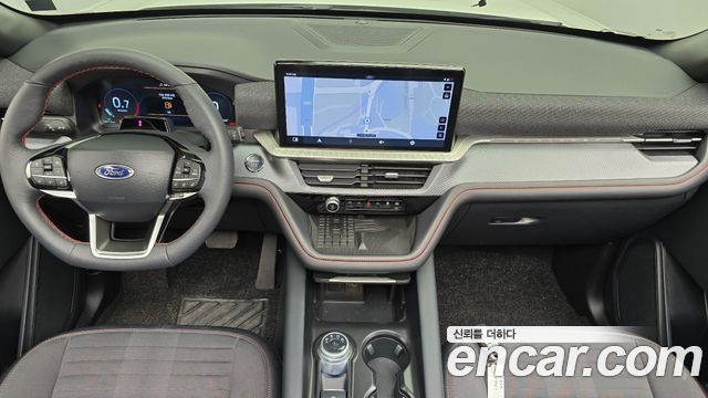 Ford Explorer (VI) 2.3 ST-Line 4WD 2025 — фото 7