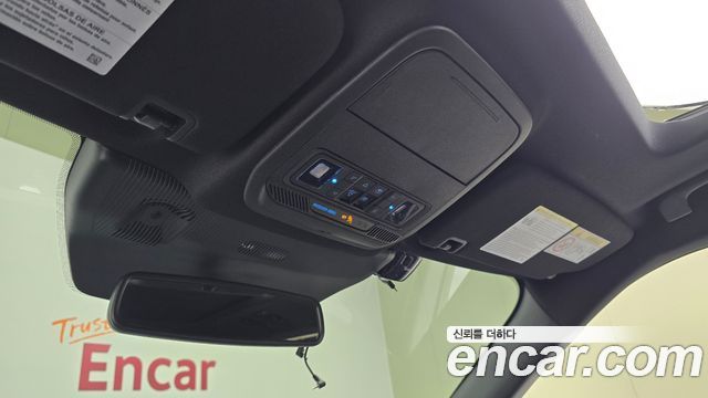 Ford Explorer (VI) 2.3 ST-Line 4WD 2025 — фото 19