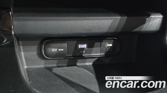 Kia Seltos Gasoline 2.0 2WD Signature 2023 — фото 13