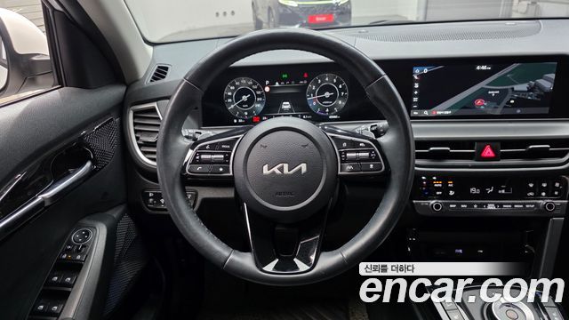 Kia Seltos Gasoline 2.0 2WD Signature 2023 — фото 17