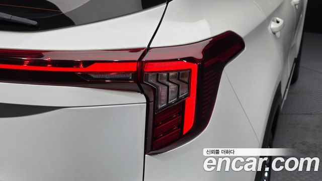Kia Seltos Gasoline 2.0 2WD Signature 2023 — фото 23