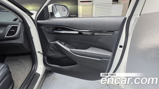 Kia Seltos Gasoline 2.0 2WD Signature 2023 — фото 25
