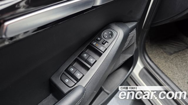 Kia Seltos Gasoline 2.0 2WD Signature 2023 — фото 33