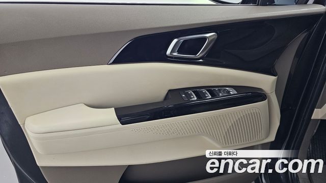 Kia Carnival (IV) Diesel 7-Seater Noblesse 2023 — фото 24