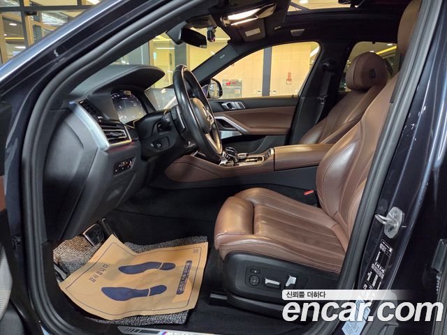 BMW X6 (G06) M50i 2022 — фото 8