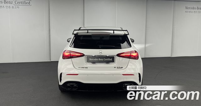 Mercedes-Benz A-Class (W177) AMG A45 4MAITC+ Hatchback 2026 — фото 4