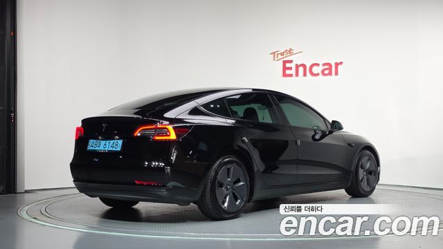 Tesla Model 3 RWD 2022 — фото 2