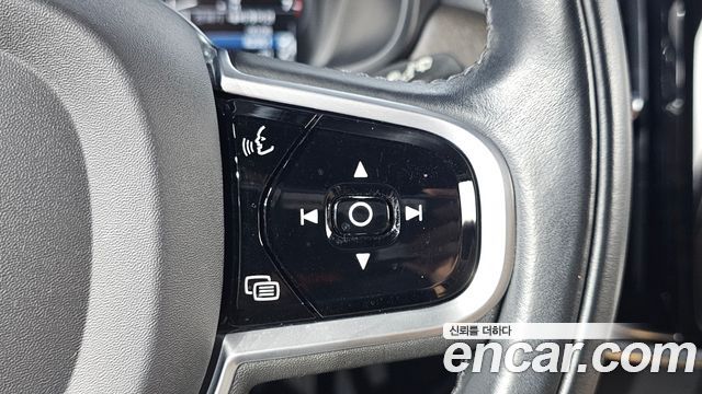 Volvo V90 Cross Country T5 Pro AWD 2020 — фото 35