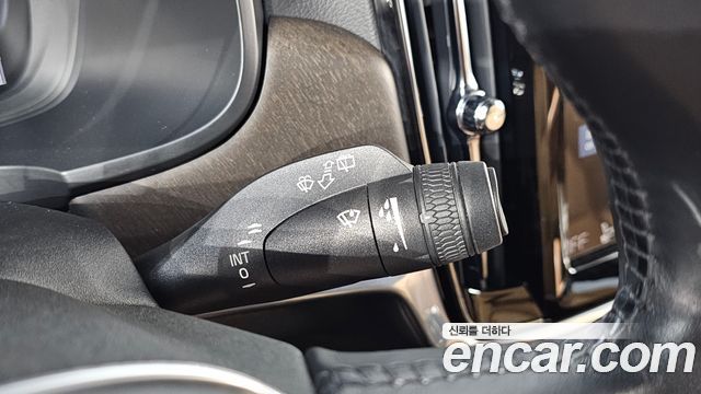 Volvo V90 Cross Country T5 Pro AWD 2020 — фото 37