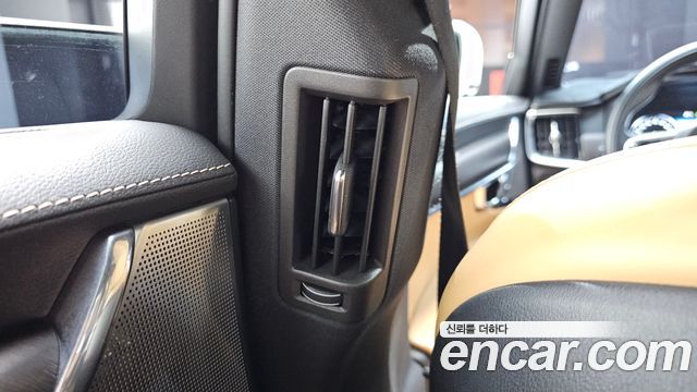 Volvo V90 Cross Country T5 Pro AWD 2020 — фото 40