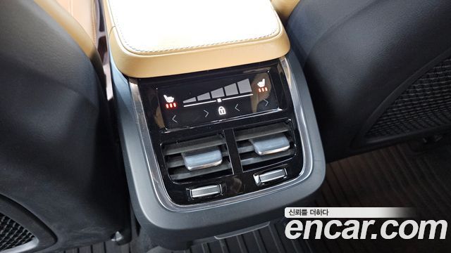 Volvo V90 Cross Country T5 Pro AWD 2020 — фото 41